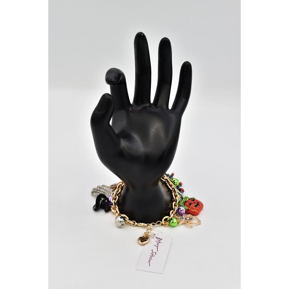 Betsey Johnson Halloween Charm Bracelet Pumpkin Spider Web Witch Hat Spider BinD - Picture 9 of 12